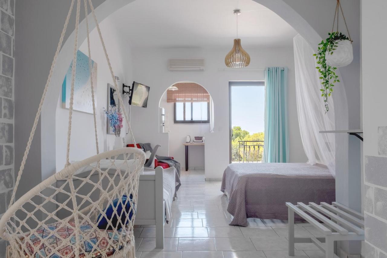 Agia Marina  Pefkides Aegina Boutique Apartments المظهر الخارجي الصورة